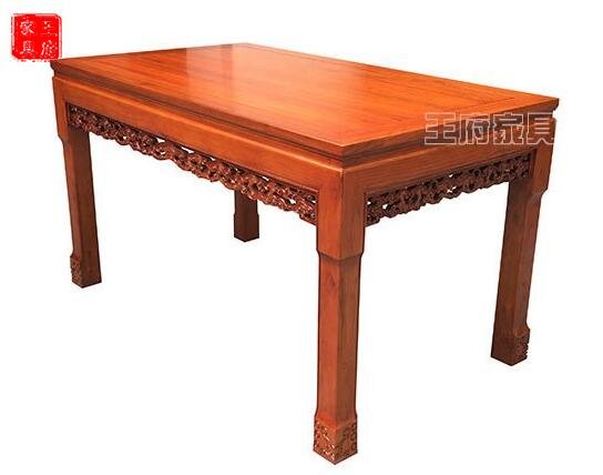 中式仿古实木餐桌