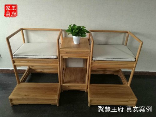 北京的许哥一眼就喜欢上了老榆木禅意的家具